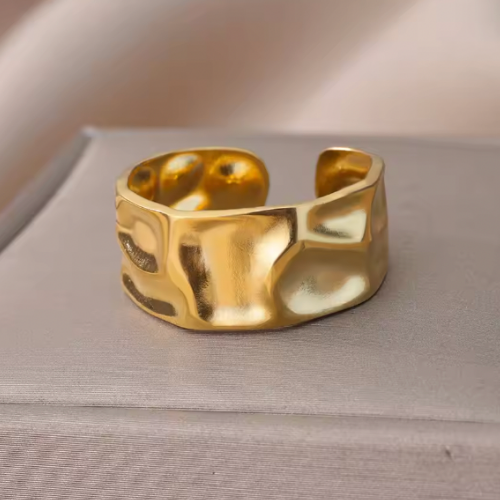 Lilah Ring