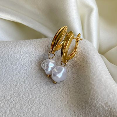Poppy Hoop Earrings