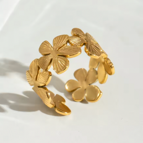 Zinnia Ring